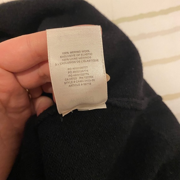 Wilfred Aritzia Black Cyprie Sweater 100% Merino wool - Picture 8 of 10